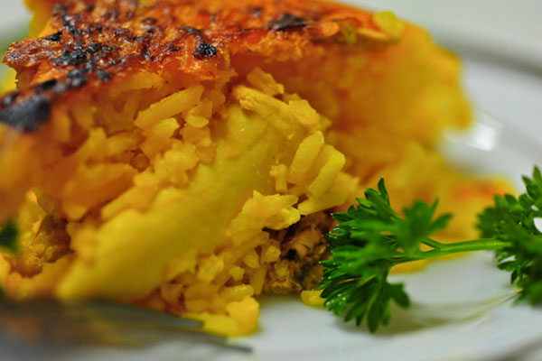 Tah Chin saffron rice and chicken